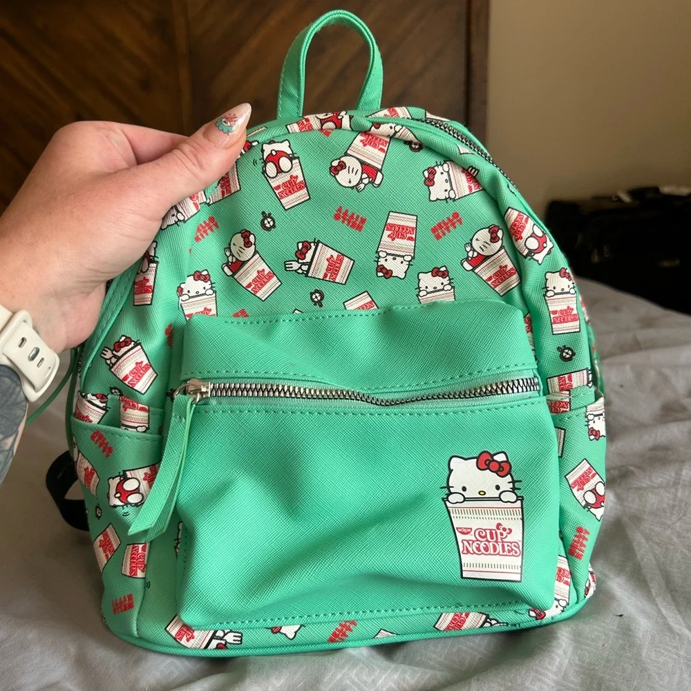 Hello Kitty Cup Noodles Mini Backpack - Picture 1 of 3